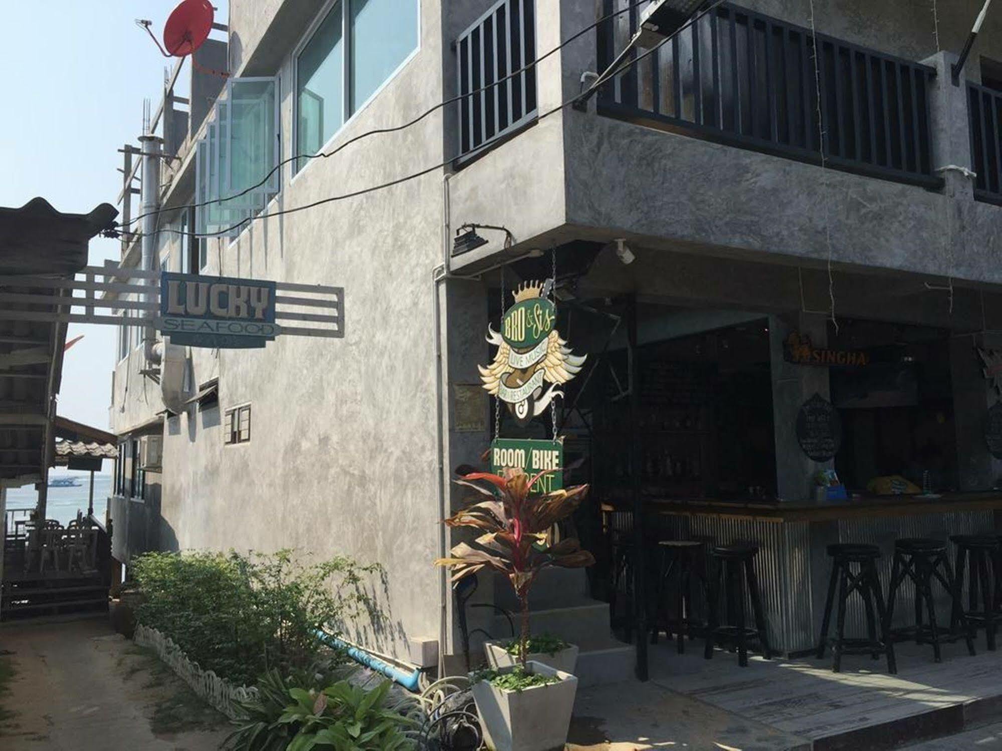 Bro&Sis Place Ko Tao Esterno foto
